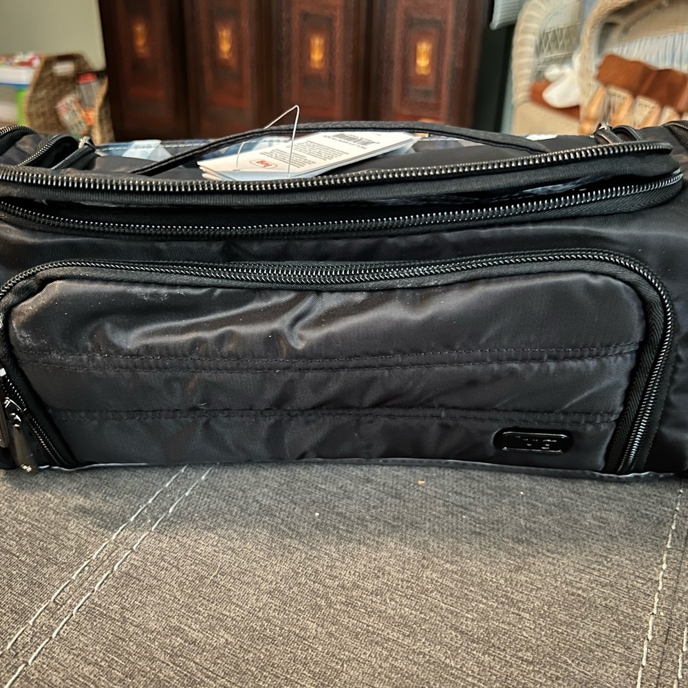 LUG Trolly Cosmetic Case